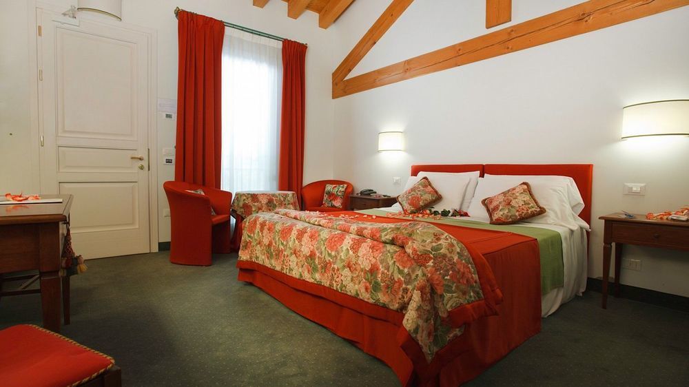Albergo Al Moretto Castelfranco Veneto Zewnętrze zdjęcie