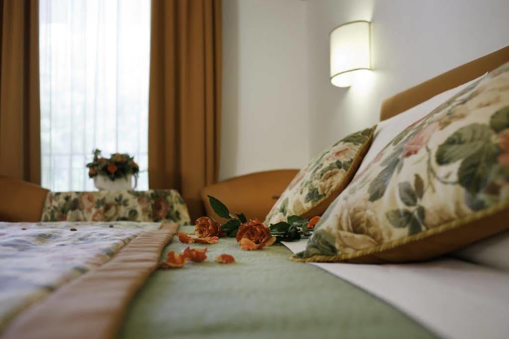 Albergo Al Moretto Castelfranco Veneto Zewnętrze zdjęcie